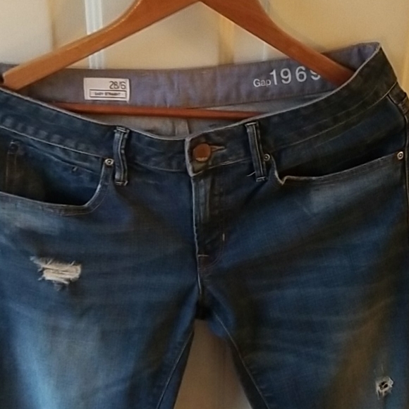 Clothes - Picture 5 of 8